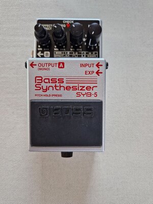 Reserviert BOSS SYB-5 Bass Synth Pedal
