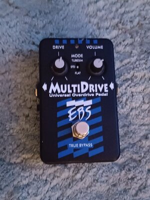EBS Multidrive Bass Pedal Effektgerät Zustand: gut + OVP