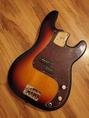 SQUIER CV '60 PRECISION BASS Body, Richter Elektronik