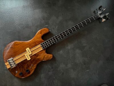 Kramer DMZ 4001 (USA) Natural Aluminum Neck Bass