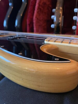 Fender Marcus Miller Signature Bass Japan - 7.JPG