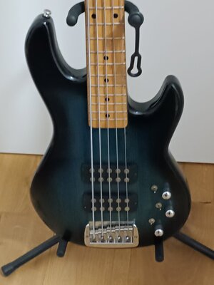 G&L Tribute L-2500 E-Bass 5-Saiter