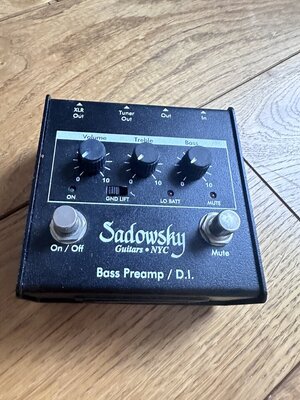 Sadowsky Preamp D.I.    U.S.A. Version