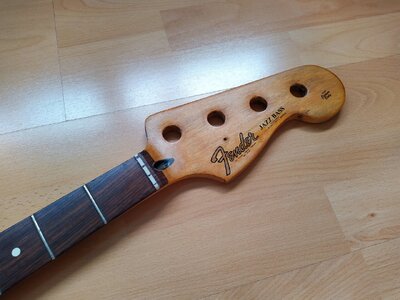 Fender Mexico Jazz Bass Neck / Maple & Rosewood / Reliced mit Replacement Decal