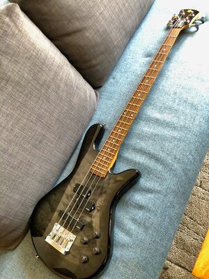 Spector Performer 4 Bass (Made in Korea, EMG aktiv)