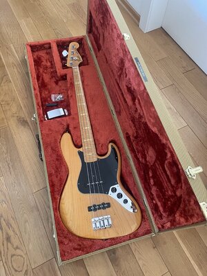 Fender USA fsr 75 jazz bass
