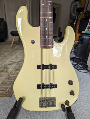 Kramer GB 44 IGP Bass Japan