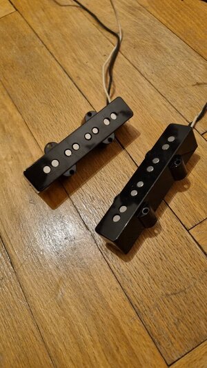 RESERVIERT: Lindy Fralin Split Jazz Pickups