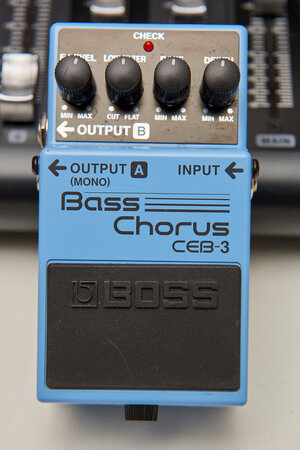 Boss CEB-3, Chorus für Bass, neuwertig, Preissenkung
