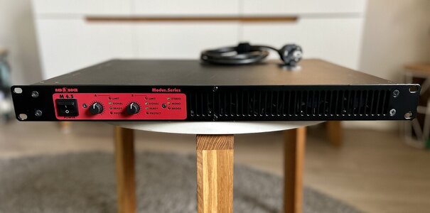 PRICEDROP - RedRock Modus 4.5 Endstufe (linear)