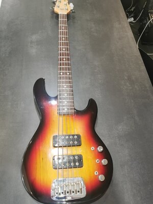 G&L L2500 Usa