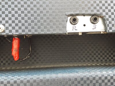 Ampeg6.jpg Ampeg6.jpg