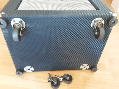 Ampeg8.jpg Ampeg8.jpg