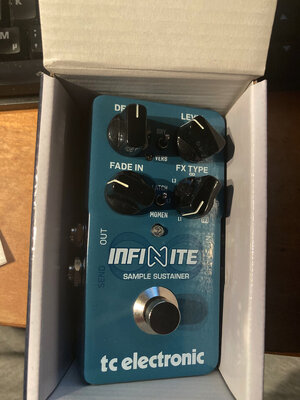 Reserviert für keziahj - TC Electronic Infinite Sample Sustainer