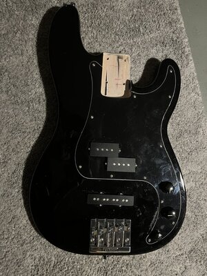 RESERVIERT für JÖRG Squier Body, Fully equipped - Precision Bass