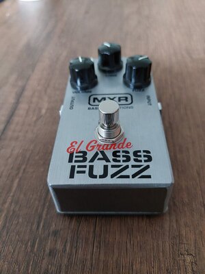 MXR El Grande Bass Fuzz