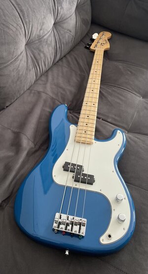 Fender Precision 4 Japan