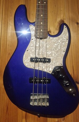 Fender Jazz Made in Mexico