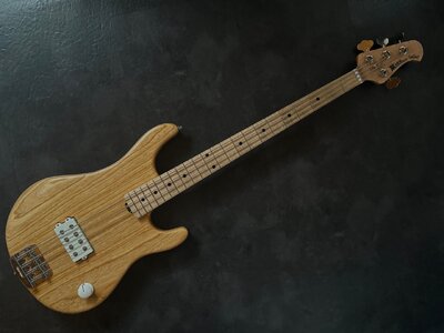 Music Man Joe Dart Signature Bass