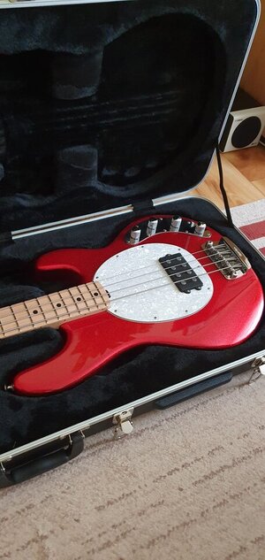 Musicman Stingray PDN Cardinal Red Sparkle - 2013 LIMITED EDITION