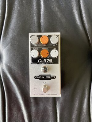 Origin effects Cali 76 Bass Compressor