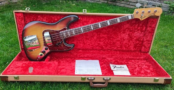 Fender Jazz Bass 1970 sunburst (suche Stingray)