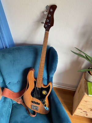 Pricedrop: Sire Marcus Miller V5 Fretless (Schweiz)