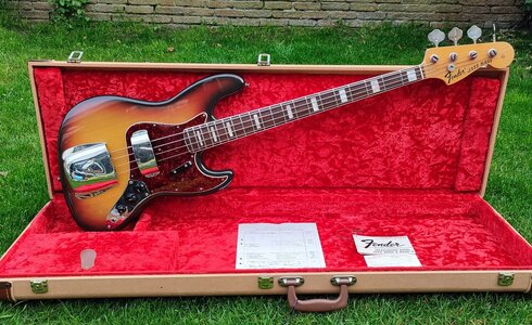 Fender Jazz Bass 1970 sunburst ohsc+documents
