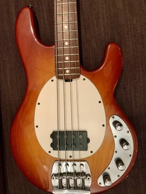 MusicMan Stingray 1992