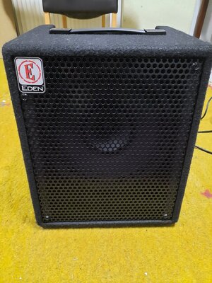 Eden EC 10 Basscombo