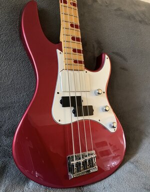 Yamaha Attitude Special Bass 1994, Billy Sheehan Signature-Modell