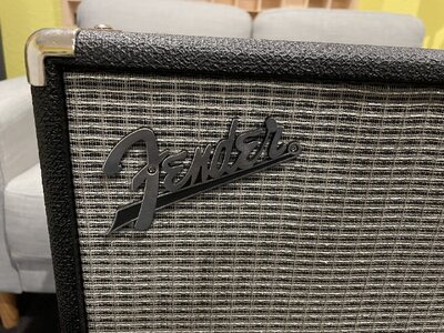 Fender Rumble 410 Bass Box Cabinet V3 8 Ohm * Eminence Speaker