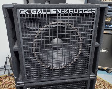 Zwei Gallien-Krueger 115RBH 1X15 Bassboxen 400W