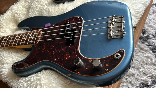Fender Japan P-Bass Lefthand