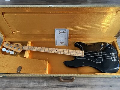 Fender Masterbuild Todd Krause Prezi 70er