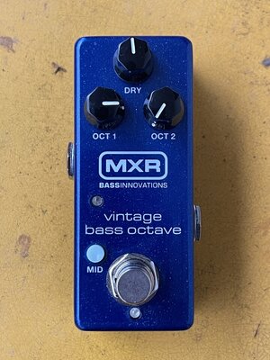 MXR Vintage Bass Octaver