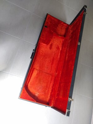 [RESERVED] Flightcase Fender bass vintage 67'-71'