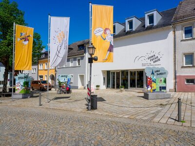 2024-05-09-125153-5097718-2048.jpg 2024-05-09-125153-5097718-2048.jpg