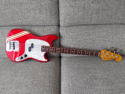 Fender Mustang Competition MIJ (CAR)