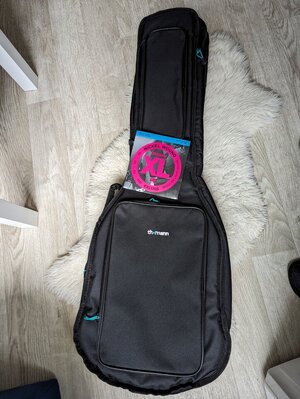 gigbag.jpg gigbag.jpg