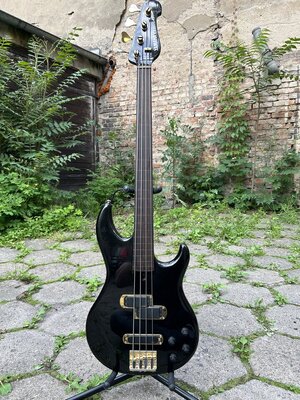 Yamaha BB3000AF Made in Japan active fretless 80/90s