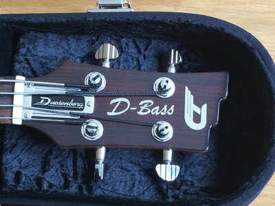 Duesenberg D-Bass_med_ - 3.jpg Duesenberg D-Bass_med_ - 3.jpg