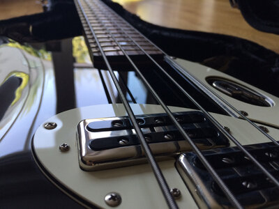 Duesenberg D-Bass_med_ - 4.jpg Duesenberg D-Bass_med_ - 4.jpg