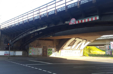 Brücke.jpg