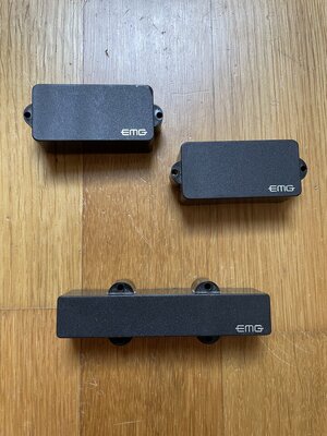 EMG PJ-Set