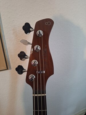 Sire Marcus Miller P5R Natural