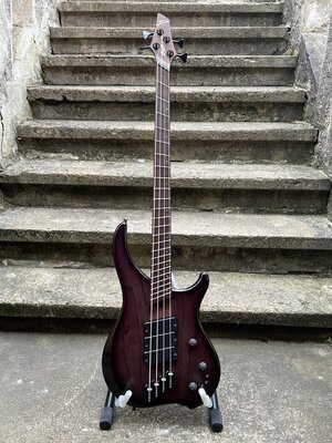 Dingwall ABZ 4/3 Trans-Blackburst