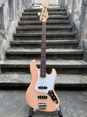 1994 Fender Japan Jazz Bass Shell Pink