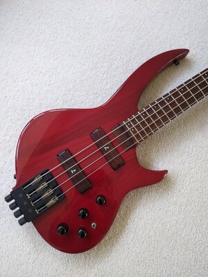 Leduc Modern 4 Masterbuilt Custom Headless Bass Guitar