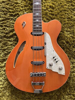 Duesenberg Motown Bass Neuwertig